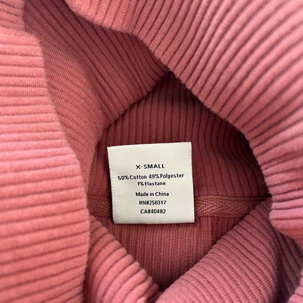 Varley Ribbed Turtleneck Sweatshirt in Rust - Picture 7 of 7